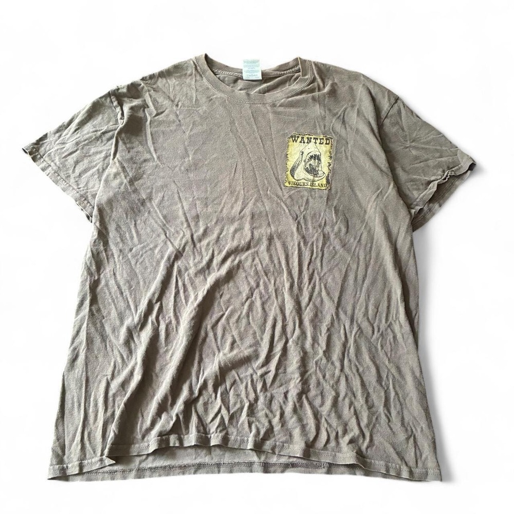 Gildan Vieques Island Wanted Man Eating Shark Graphic T-Shirt Mens Large Brown